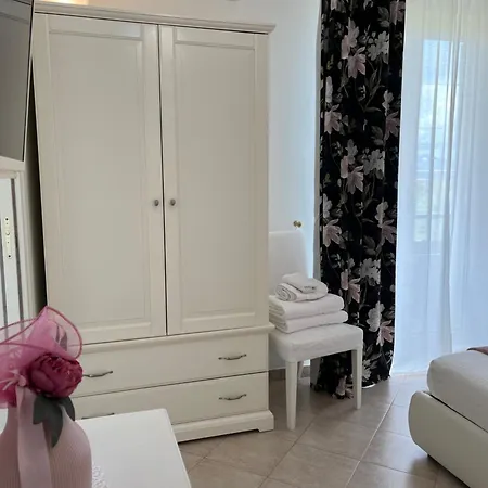 Tatil Evi Euthalia Torre Archirafi